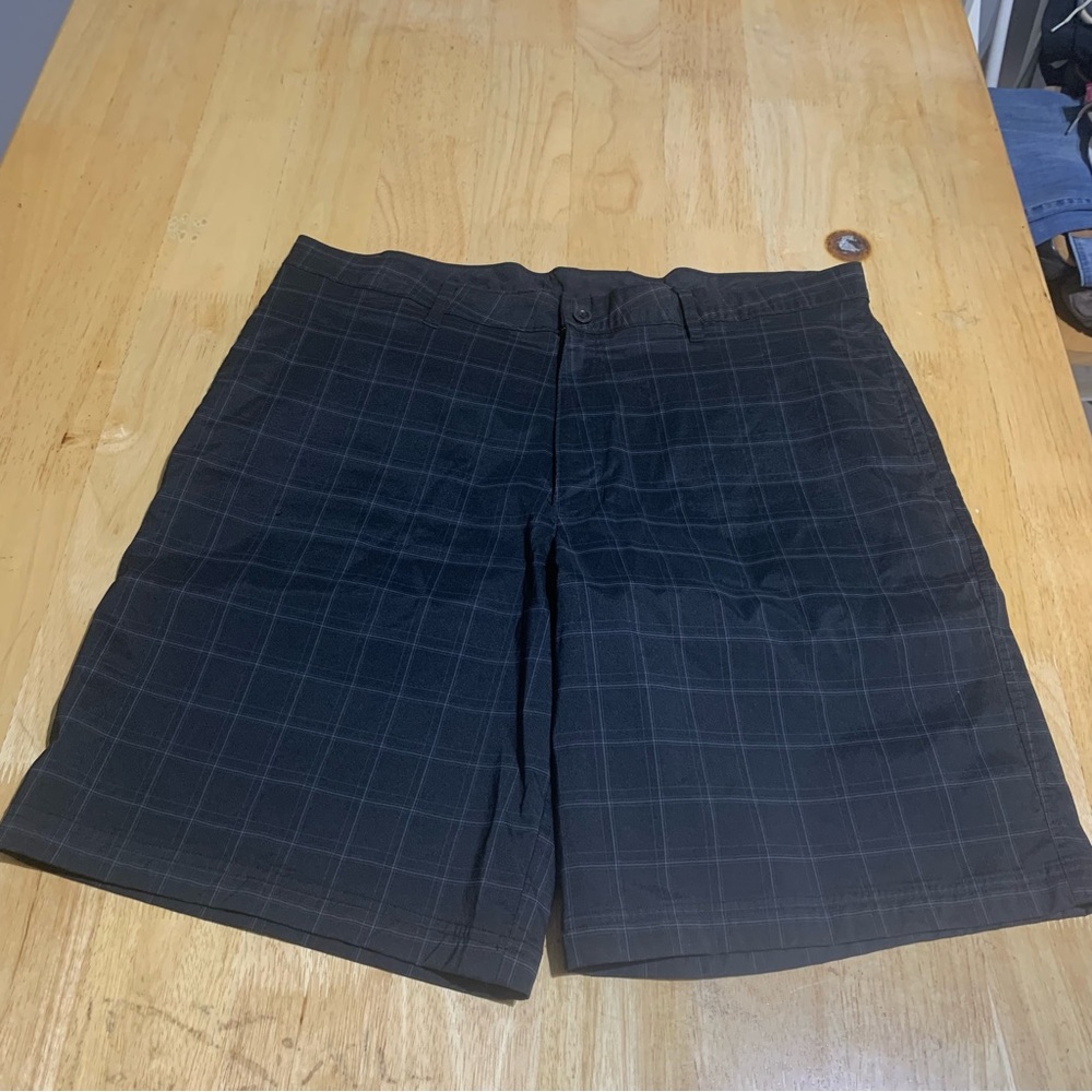 Champion Mens Duo Dry Flat Front Golf Shorts Black Windowpane Plaid Size 40W - Picture 1 of 6